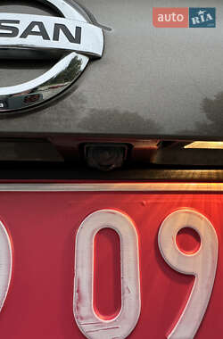 Внедорожник / Кроссовер Nissan Qashqai 2015 в 