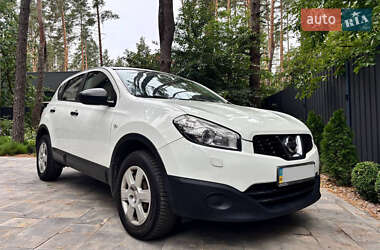 Позашляховик / Кросовер Nissan Qashqai 2012 в Києві