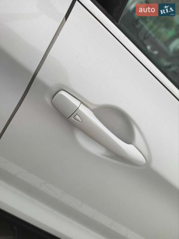 Позашляховик / Кросовер Nissan Qashqai 2015 в Вінниці