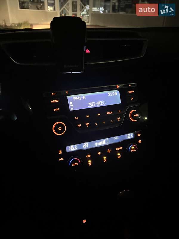 Внедорожник / Кроссовер Nissan Qashqai 2014 в Хмельницком