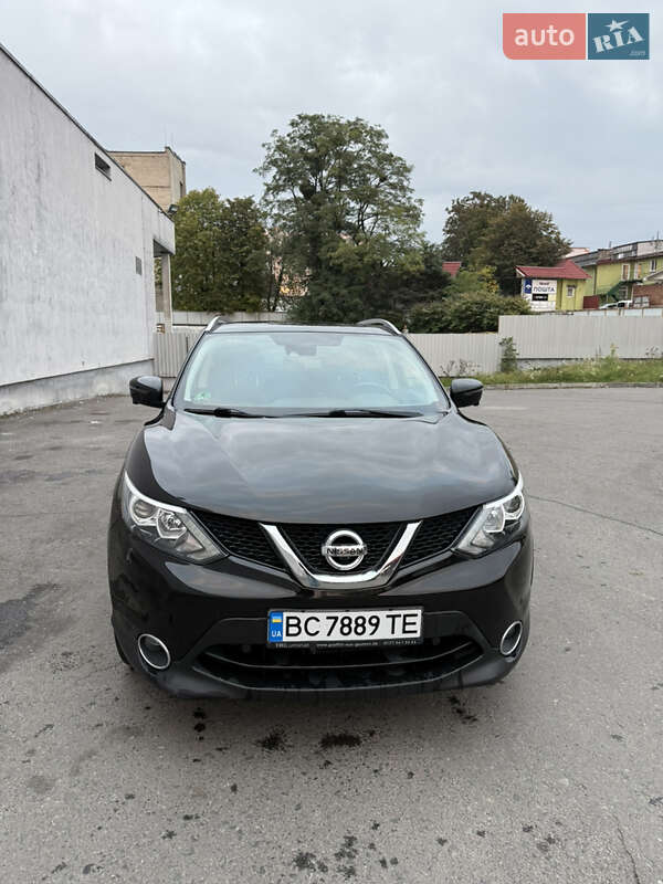 Внедорожник / Кроссовер Nissan Qashqai 2015 в Львове
