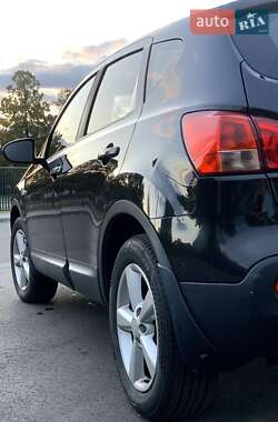 Внедорожник / Кроссовер Nissan Qashqai 2007 в 