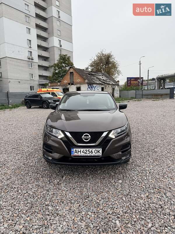 Внедорожник / Кроссовер Nissan Qashqai 2020 в Днепре