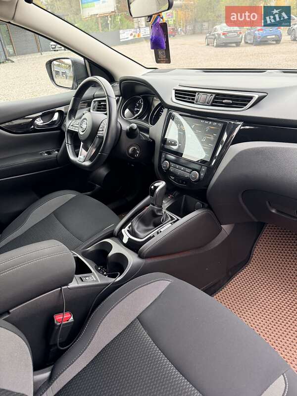 Внедорожник / Кроссовер Nissan Qashqai 2020 в Днепре