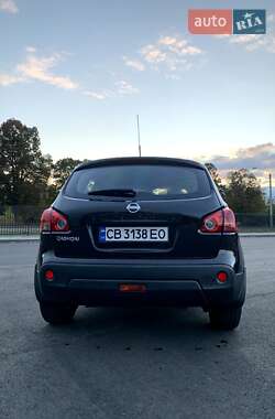 Внедорожник / Кроссовер Nissan Qashqai 2007 в 