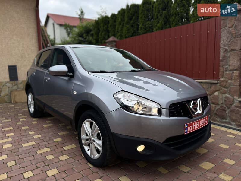 Внедорожник / Кроссовер Nissan Qashqai 2010 в Тернополе