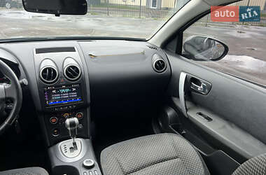 Внедорожник / Кроссовер Nissan Qashqai 2008 в 