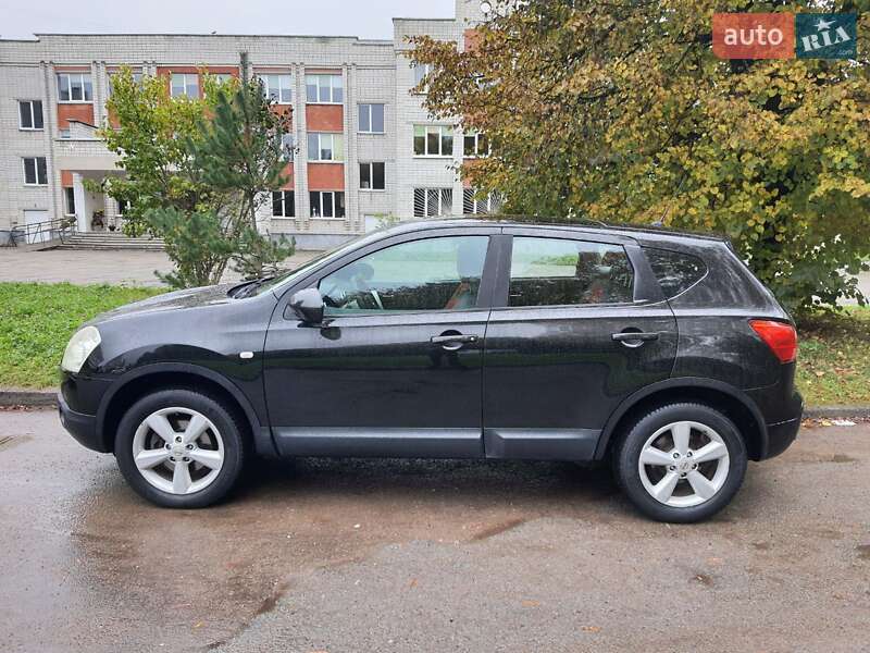 Позашляховик / Кросовер Nissan Qashqai 2008 в Львові