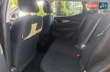 Внедорожник / Кроссовер Nissan Qashqai 2018 в 