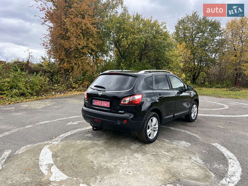 Внедорожник / Кроссовер Nissan Qashqai 2010 в Конотопе