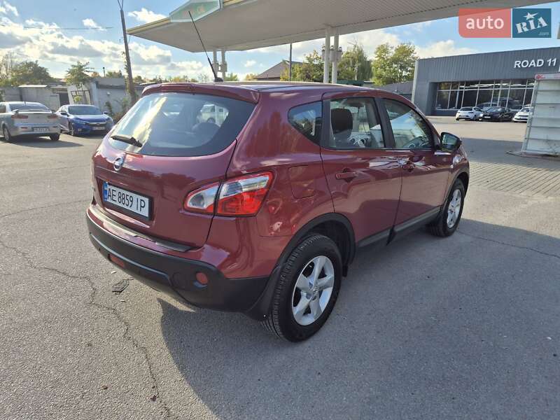 Внедорожник / Кроссовер Nissan Qashqai 2012 в Днепре