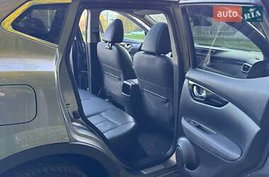 Внедорожник / Кроссовер Nissan Qashqai 2016 в 