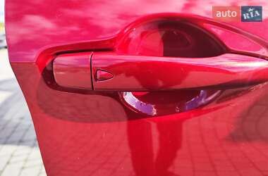 Внедорожник / Кроссовер Nissan Qashqai 2015 в 