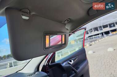 Внедорожник / Кроссовер Nissan Qashqai 2015 в 