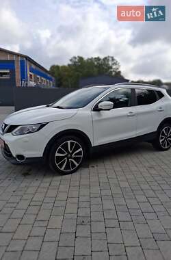 Внедорожник / Кроссовер Nissan Qashqai 2014 в Львове