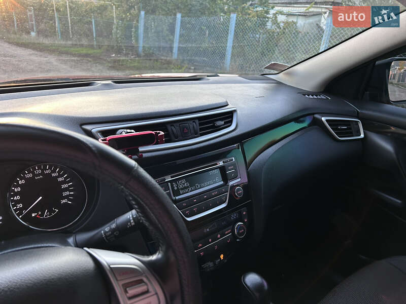 Внедорожник / Кроссовер Nissan Qashqai 2015 в Первомайске фото 14 Внедорожник / Кроссовер Nissan Qashqai 2015 в Первомайске