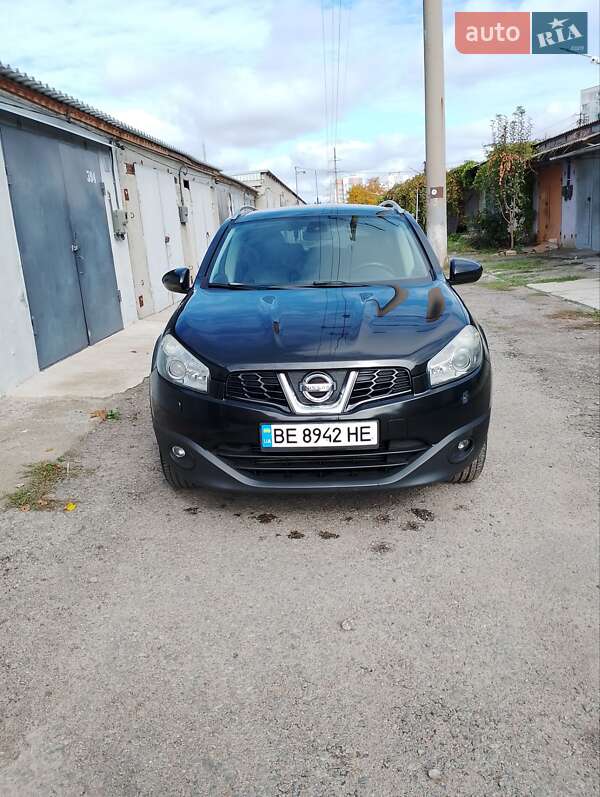 Позашляховик / Кросовер Nissan Qashqai 2010 в Миколаєві