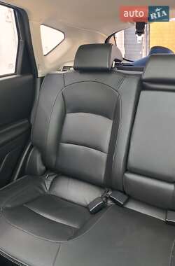 Внедорожник / Кроссовер Nissan Qashqai 2010 в 