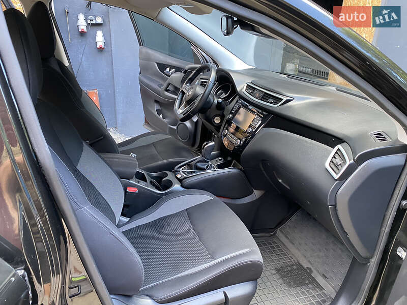 Позашляховик / Кросовер Nissan Qashqai 2019 в Києві