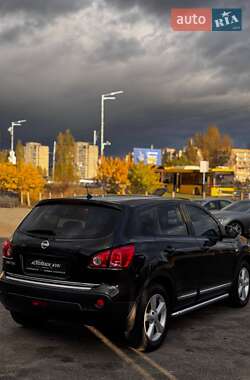Внедорожник / Кроссовер Nissan Qashqai 2008 в 