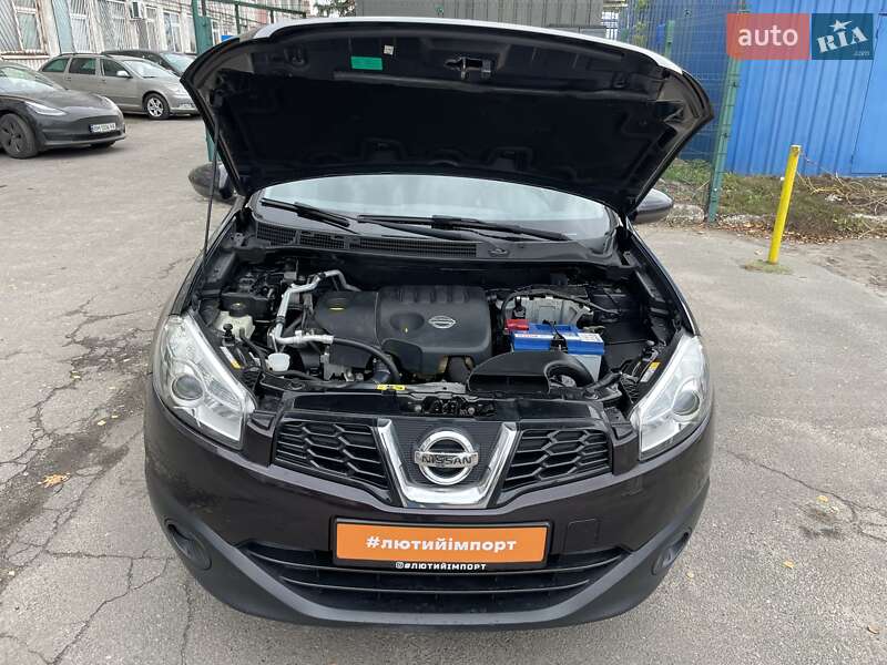 Внедорожник / Кроссовер Nissan Qashqai 2010 в Сумах