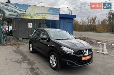 Внедорожник / Кроссовер Nissan Qashqai 2010 в Сумах