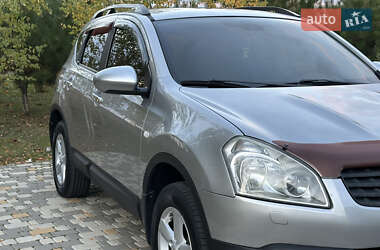 Позашляховик / Кросовер Nissan Qashqai 2007 в 