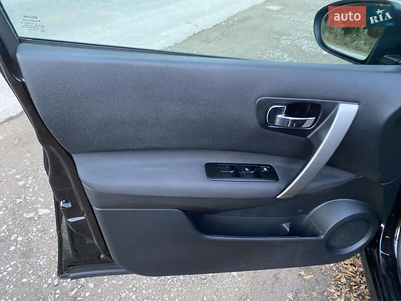 Внедорожник / Кроссовер Nissan Qashqai 2011 в Борщеве