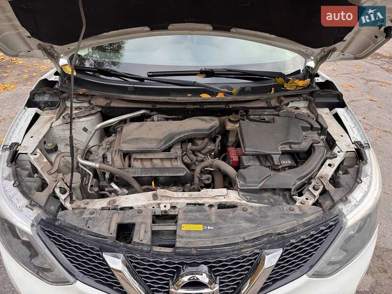 Внедорожник / Кроссовер Nissan Qashqai 2017 в Сумах