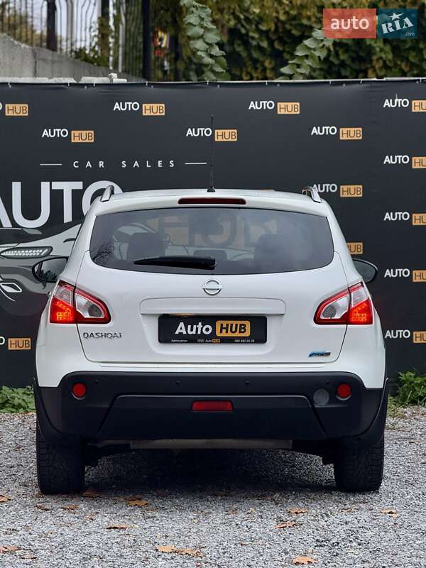 Внедорожник / Кроссовер Nissan Qashqai 2011 в Харькове