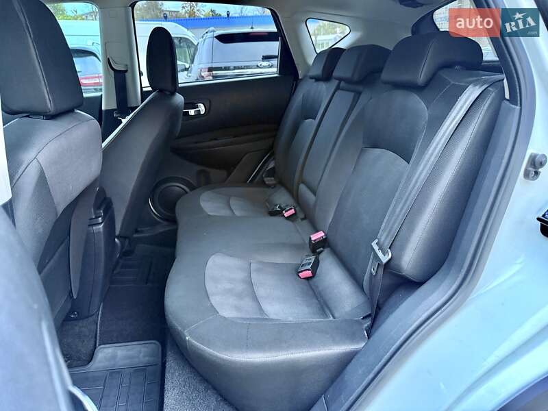 Внедорожник / Кроссовер Nissan Qashqai 2011 в Харькове