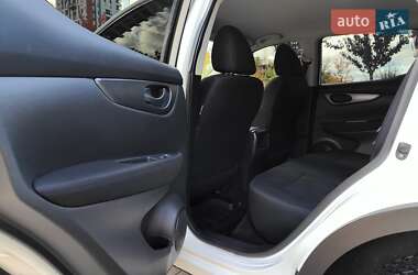 Позашляховик / Кросовер Nissan Qashqai 2019 в 