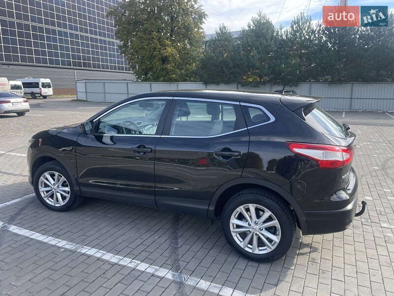 Позашляховик / Кросовер Nissan Qashqai 2014 в Луцьку