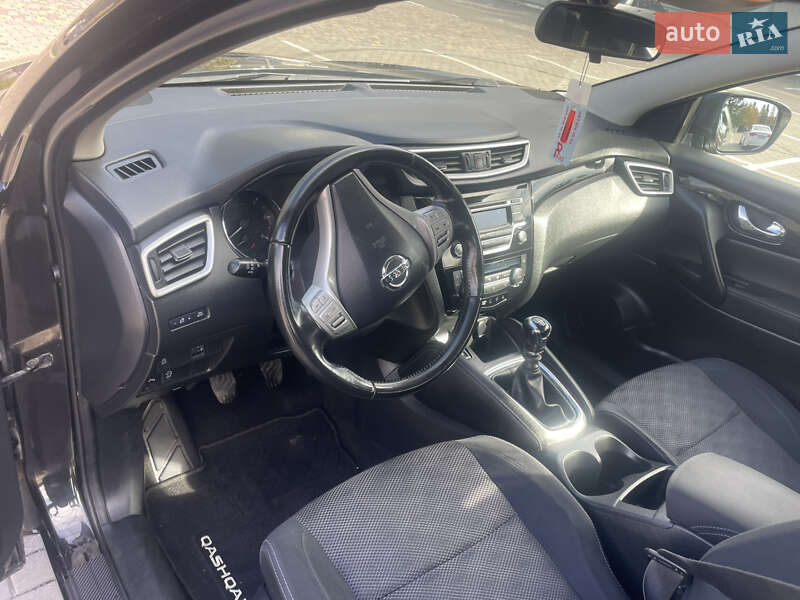 Позашляховик / Кросовер Nissan Qashqai 2014 в Луцьку