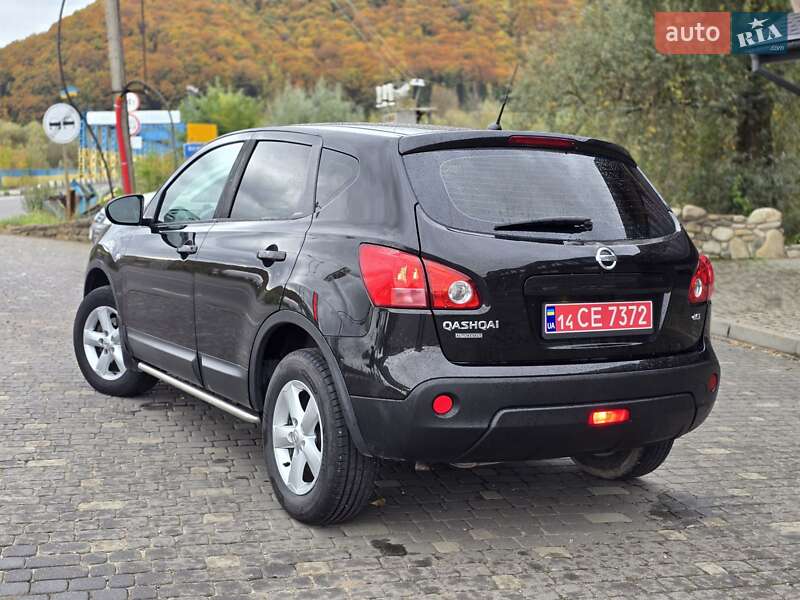 Внедорожник / Кроссовер Nissan Qashqai 2008 в Косове