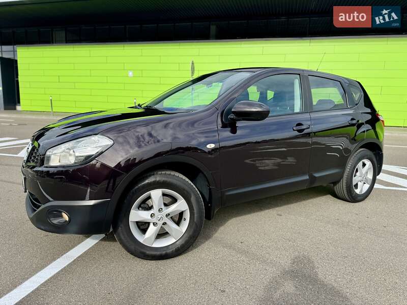 Позашляховик / Кросовер Nissan Qashqai 2013 в Києві фото 5 Позашляховик / Кросовер Nissan Qashqai 2013 в Києві