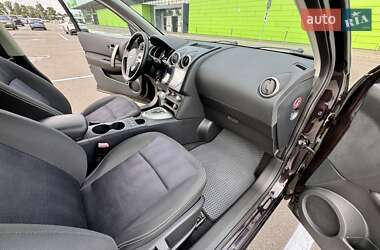 Позашляховик / Кросовер Nissan Qashqai 2013 в 