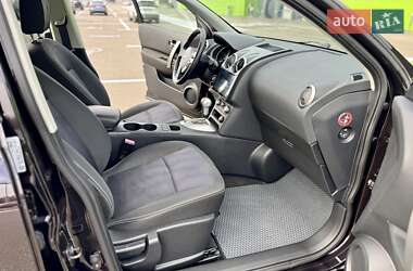 Позашляховик / Кросовер Nissan Qashqai 2013 в 