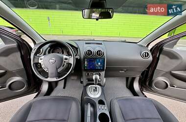 Позашляховик / Кросовер Nissan Qashqai 2013 в 