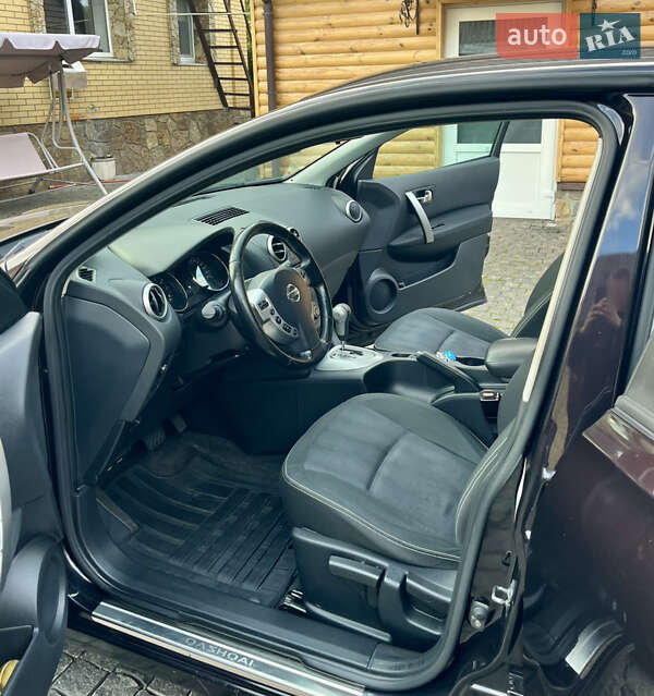 Позашляховик / Кросовер Nissan Qashqai 2011 в Умані