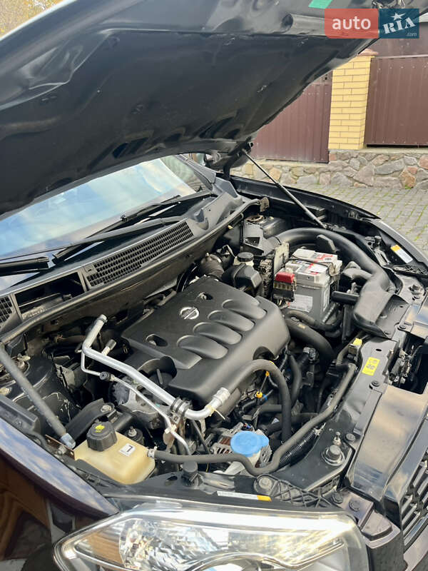 Позашляховик / Кросовер Nissan Qashqai 2011 в Умані