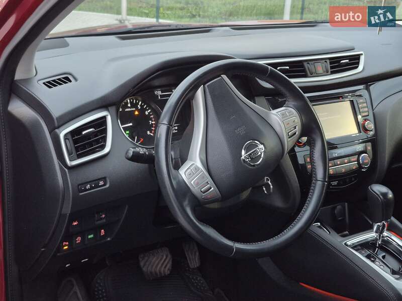 Внедорожник / Кроссовер Nissan Qashqai 2016 в Кропивницком
