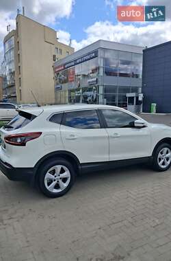 Внедорожник / Кроссовер Nissan Qashqai 2020 в 
