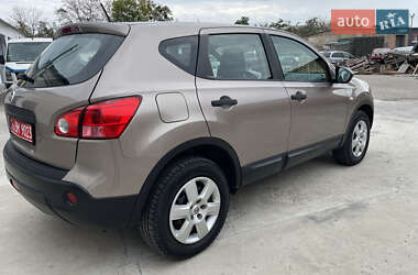 Внедорожник / Кроссовер Nissan Qashqai 2007 в 