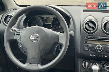 Внедорожник / Кроссовер Nissan Qashqai 2007 в 
