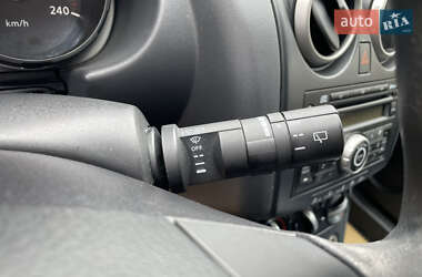 Внедорожник / Кроссовер Nissan Qashqai 2007 в 