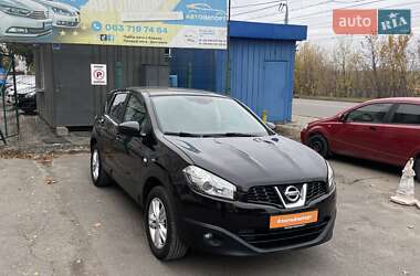 Позашляховик / Кросовер Nissan Qashqai 2010 в Сумах