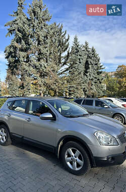 Внедорожник / Кроссовер Nissan Qashqai 2008 в Черновцах