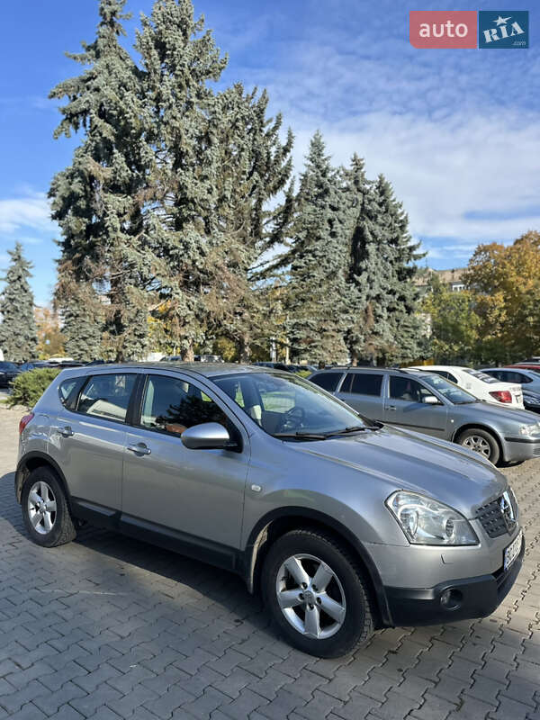 Позашляховик / Кросовер Nissan Qashqai 2008 в 