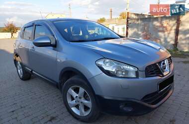 Позашляховик / Кросовер Nissan Qashqai 2013 в Первомайську